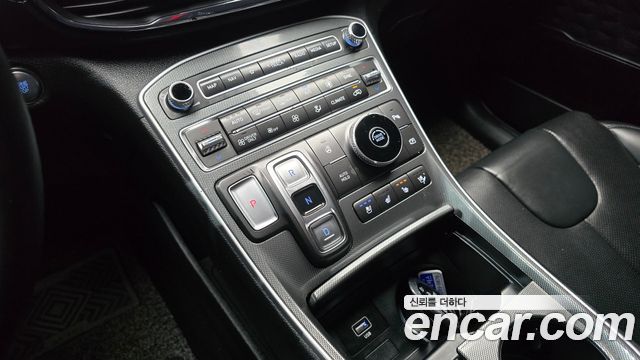 Hyundai Santa Fe HEV 1.6 2WD Prestige 2022 — фото 9