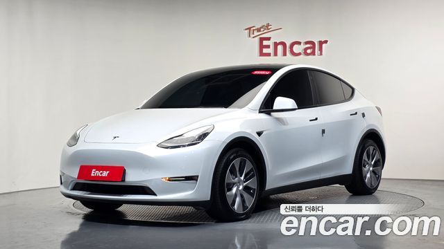 Tesla Model Y Long Range AWD 2021 — фото 11