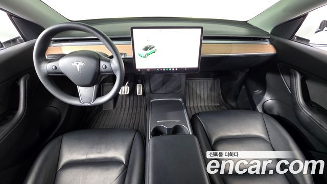 Tesla Model Y Long Range AWD 2021 — фото 7