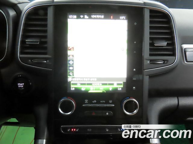 Renault Korea QM6 2.0 LPe RE Signature 2WD 2022 — фото 15