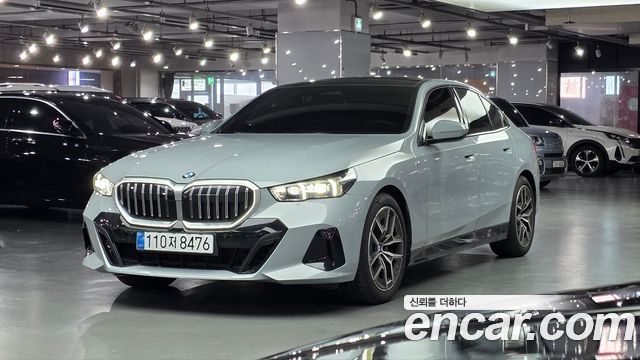 BMW 5 Series (G60) 520i M Sport