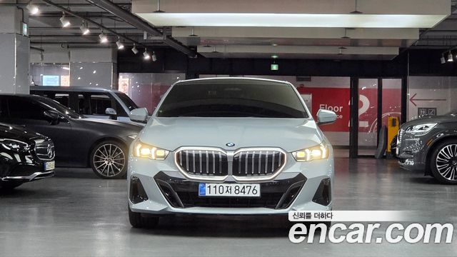 BMW 5 Series (G60) 520i M Sport 2025 — фото 2