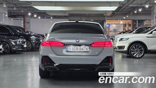 BMW 5 Series (G60) 520i M Sport 2025 — фото 4