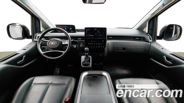 Hyundai Staria Cargo 5-Seater Modern 2023 — фото 7