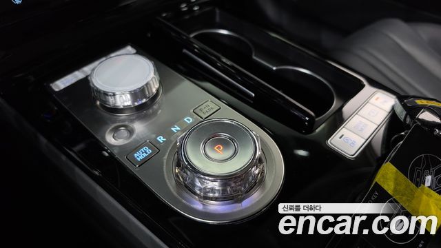 Genesis G80 (RG3) Gasoline 3.5 Turbo 2WD 2025 — фото 9