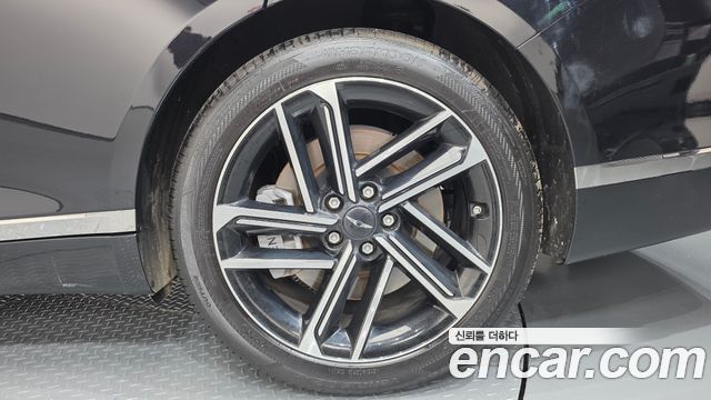 Genesis G80 (RG3) Gasoline 3.5 Turbo 2WD 2025 — фото 21