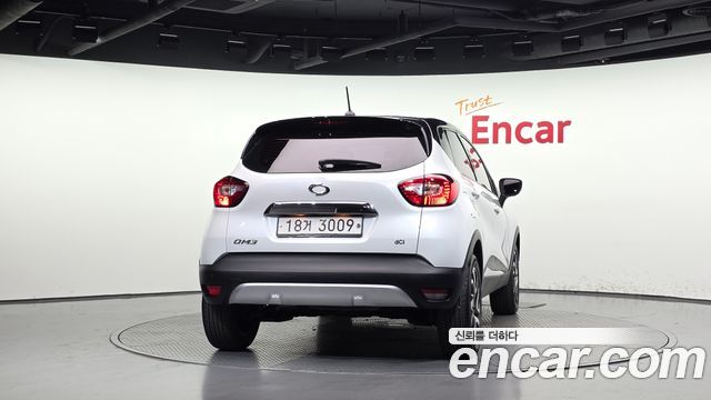 Renault Korea QM3 RE Signature 2017 — фото 4