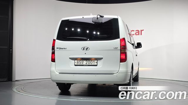 Hyundai Grand Starex Van 5-Seater Smart 2021 — фото 4
