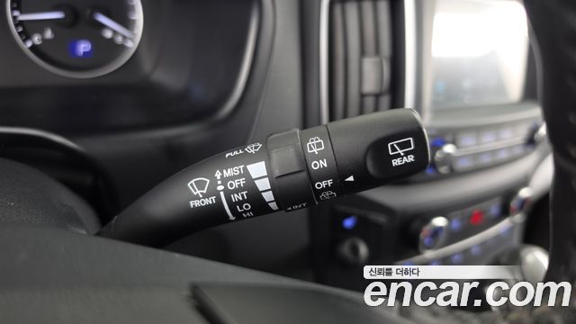 Hyundai Grand Starex Van 5-Seater Smart 2021 — фото 20