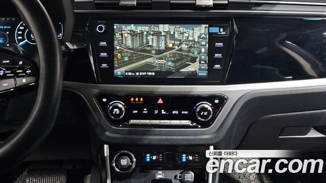 KG Mobility (SsangYong) Beautiful Korando Gasoline 1.5 2WD C5 Plus 2022 — фото 19