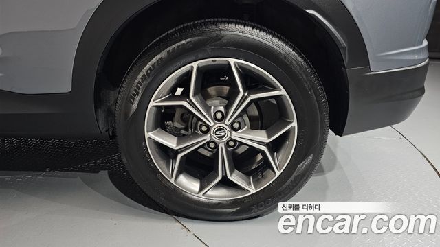 KG Mobility (SsangYong) Beautiful Korando Gasoline 1.5 2WD C5 Plus 2022 — фото 21