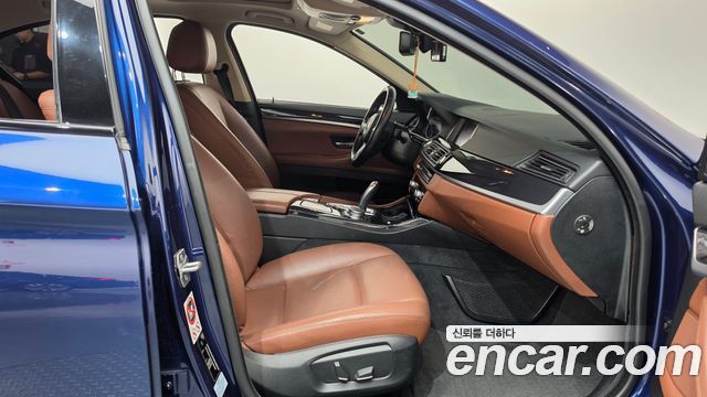 BMW 5 Series (F10) 520d M Aero Dynamic 2016 — фото 11