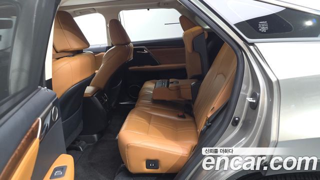 Lexus RX450h (IV) Executive 2021 — фото 12
