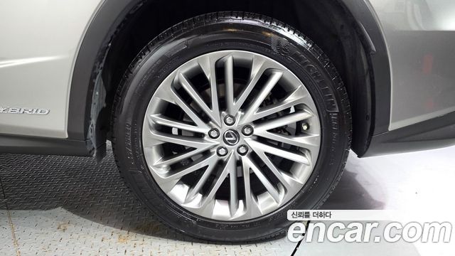 Lexus RX450h (IV) Executive 2021 — фото 21