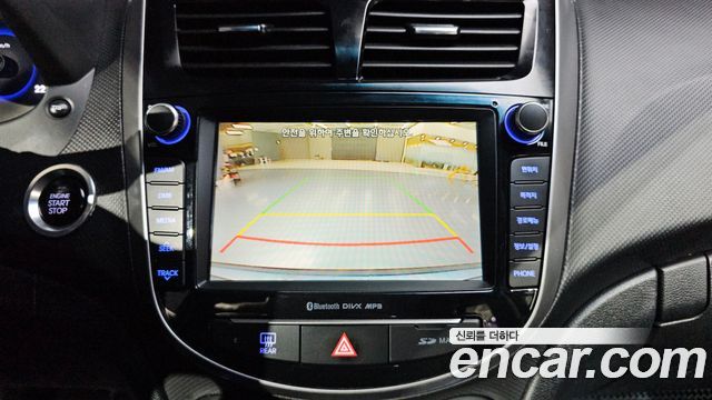 Hyundai Accent (New) 1.6 GDI Premium 2016 — фото 15