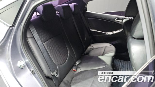 Hyundai Accent (New) 1.6 GDI Premium 2016 — фото 17