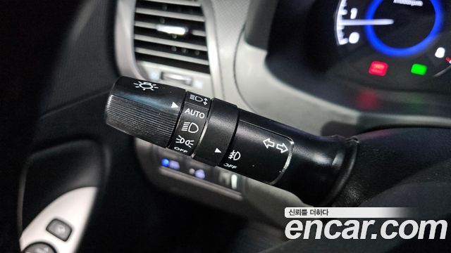 Hyundai Accent (New) 1.6 GDI Premium 2016 — фото 29
