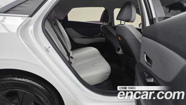 Hyundai Avante (CN7) 1.6 Inspiration 2021 — фото 11