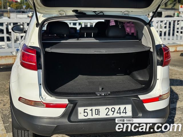 Kia Sportage R Diesel 2WD TLX High-Deluxe 2012 — фото 24