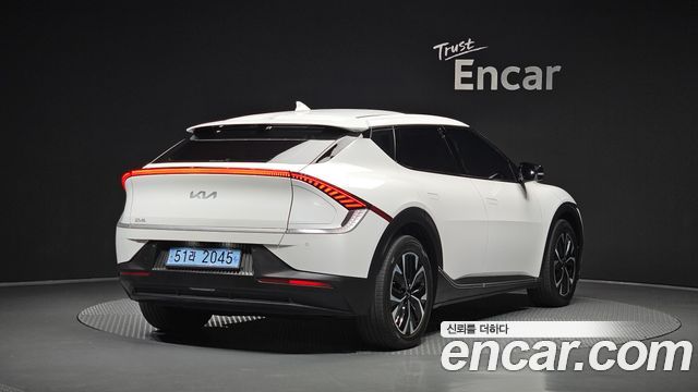 Kia EV6 Long Range 4WD Air 2022 — фото 2