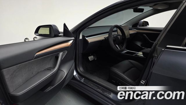 Tesla Model 3 Performance AWD 2022 — фото 10