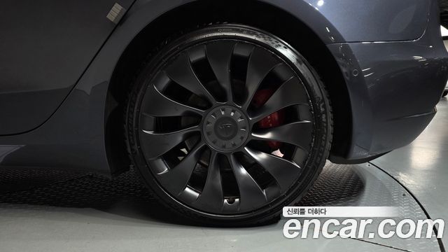 Tesla Model 3 Performance AWD 2022 — фото 21
