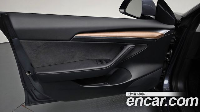 Tesla Model 3 Performance AWD 2022 — фото 24