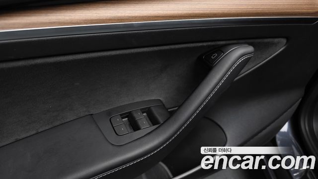 Tesla Model 3 Performance AWD 2022 — фото 30