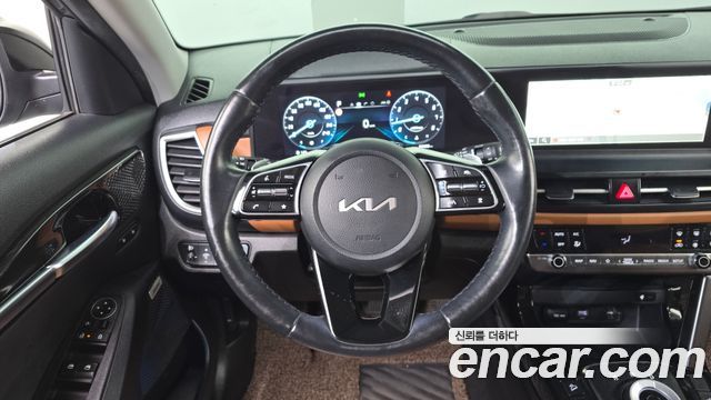 Kia Seltos Gasoline 1.6 Turbo 2WD Gravity 2023 — фото 13