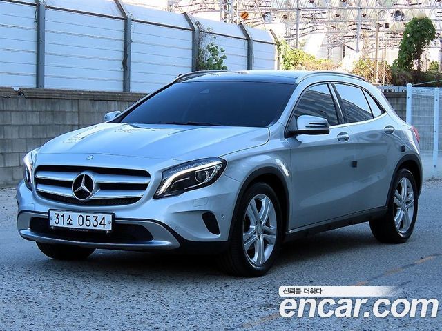 Mercedes-Benz GLA-Class (X156) GLA200 d