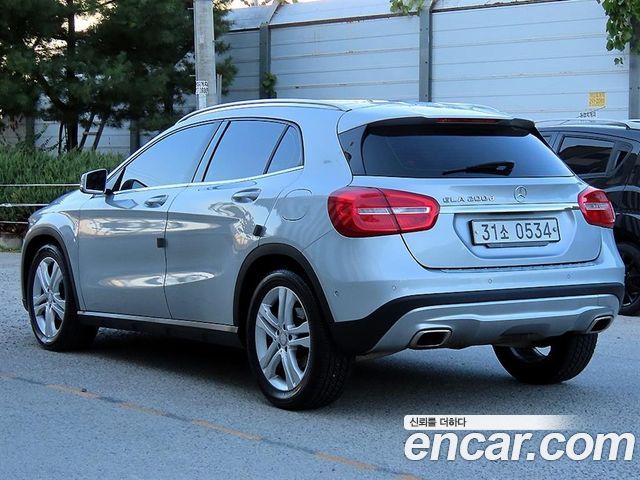 Mercedes-Benz GLA-Class (X156) GLA200 d 2016 — фото 2