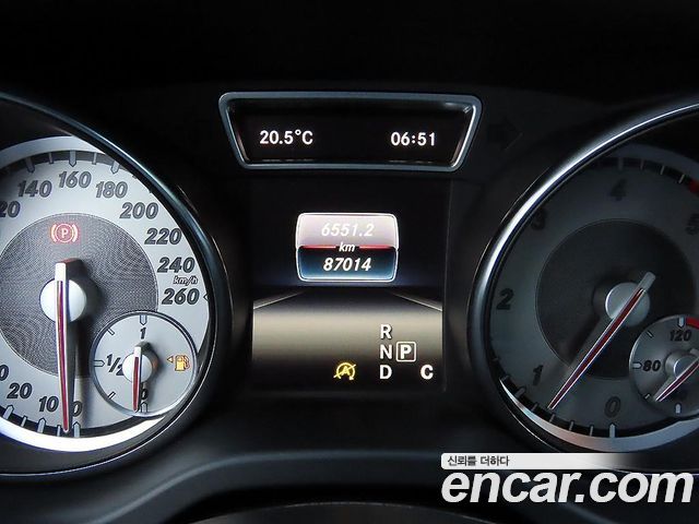Mercedes-Benz GLA-Class (X156) GLA200 d 2016 — фото 9