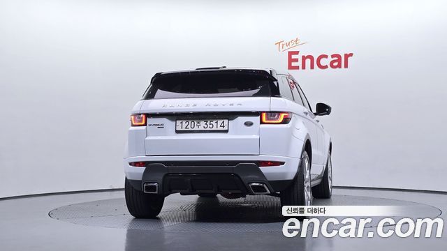 Land Rover Range Rover Evoque 2.0 TD4 HSE Dynamic 2018 — фото 4