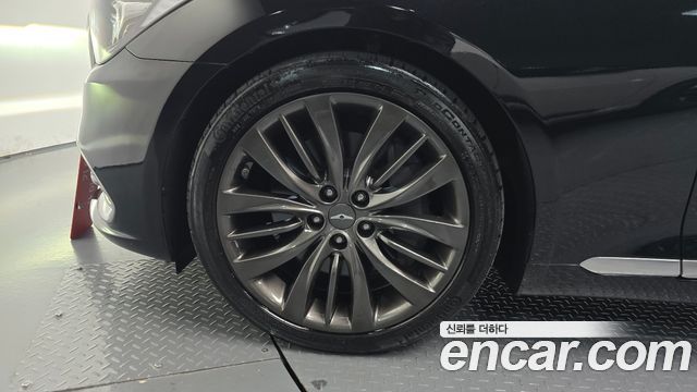 Genesis G80 3.8 GDI AWD Prestige 2017 — фото 5
