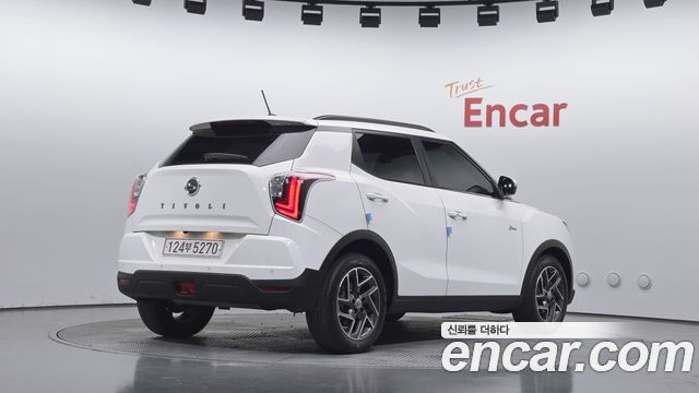 KG Mobility (SsangYong) Very New Tivoli Gasoline 1.5 2WD V3 2022 — фото 2