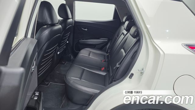 KG Mobility (SsangYong) Very New Tivoli Gasoline 1.5 2WD V3 2022 — фото 11