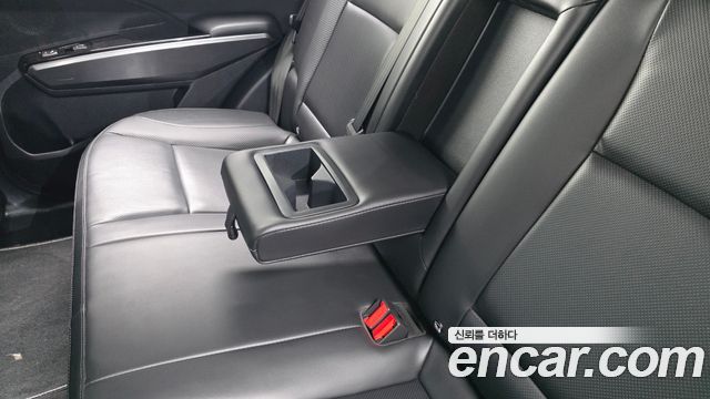 KG Mobility (SsangYong) Very New Tivoli Gasoline 1.5 2WD V3 2022 — фото 29