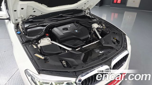BMW 5 Series (G30) 530i xDrive M Sport Package Plus 2019 — фото 6