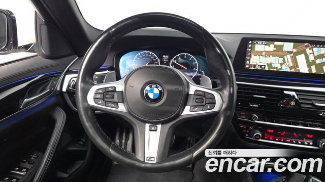 BMW 5 Series (G30) 530i xDrive M Sport Package Plus 2019 — фото 13