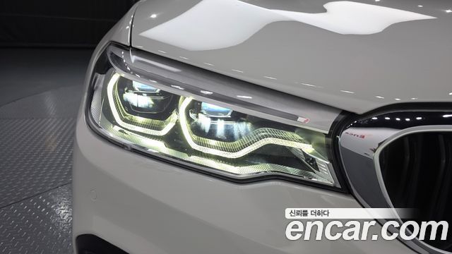 BMW 5 Series (G30) 530i xDrive M Sport Package Plus 2019 — фото 22