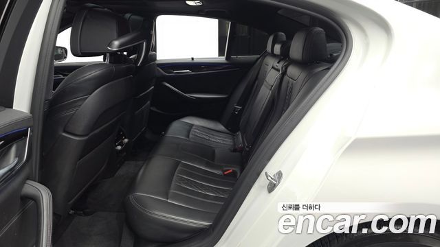 BMW 5 Series (G30) 530i xDrive M Sport Package Plus 2019 — фото 26