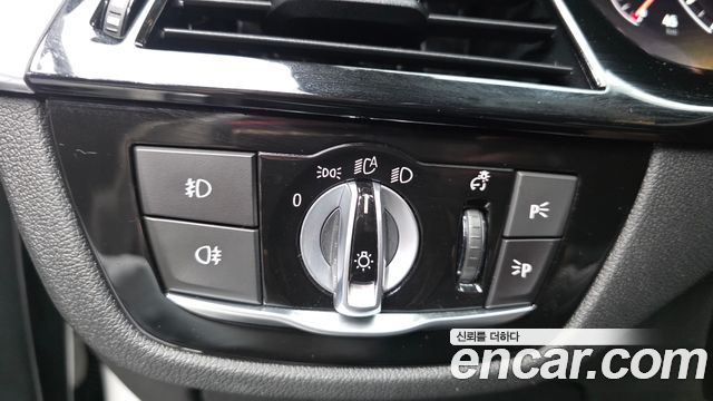 BMW 5 Series (G30) 530i xDrive M Sport Package Plus 2019 — фото 29