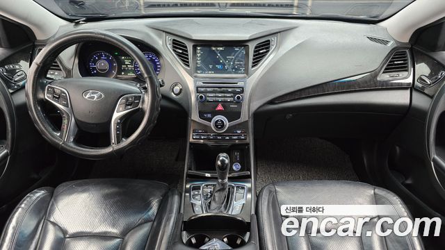 Hyundai Grandeur (HG) HG220 Diesel Premium 2015 — фото 7