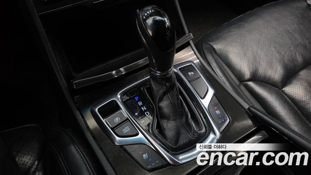 Hyundai Grandeur (HG) HG220 Diesel Premium 2015 — фото 9