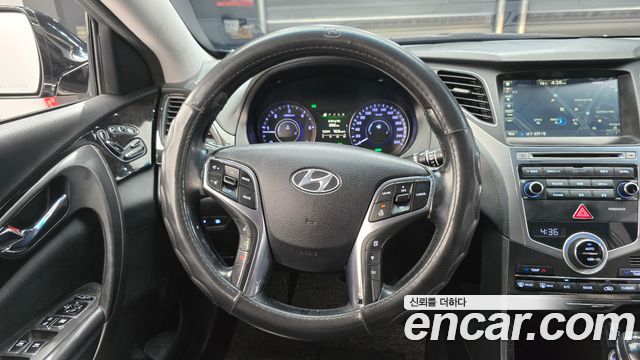 Hyundai Grandeur (HG) HG220 Diesel Premium 2015 — фото 13