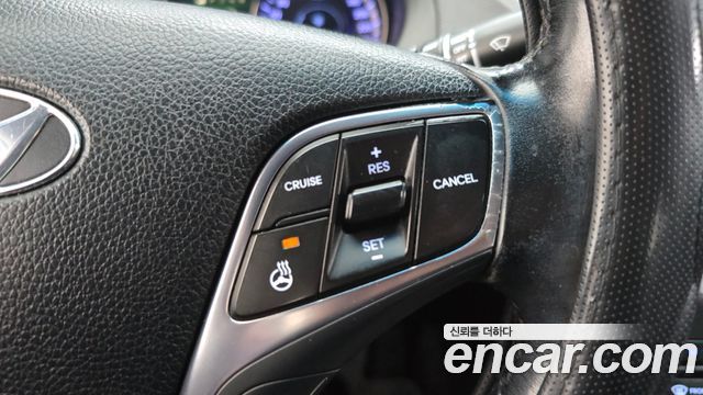 Hyundai Grandeur (HG) HG220 Diesel Premium 2015 — фото 17