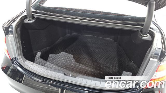 Hyundai Grandeur (HG) HG220 Diesel Premium 2015 — фото 20
