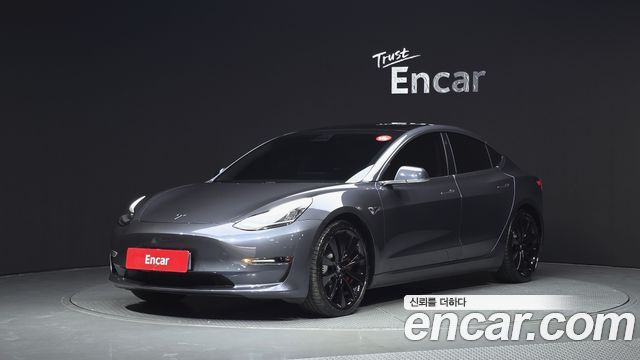 Tesla Model 3 Performance AWD