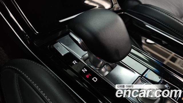 Kia K7 Premier 3.0 GDI Signature 2020 — фото 9