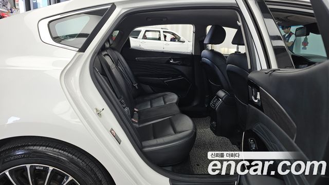 Kia K7 Premier 3.0 GDI Signature 2020 — фото 12